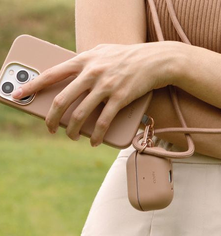 Coehl’s Top Picks: A Capsule Tech Kit for Women on the Move
